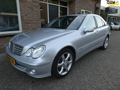 Mercedes-Benz C-klasse - 180 K. Classic Automaat