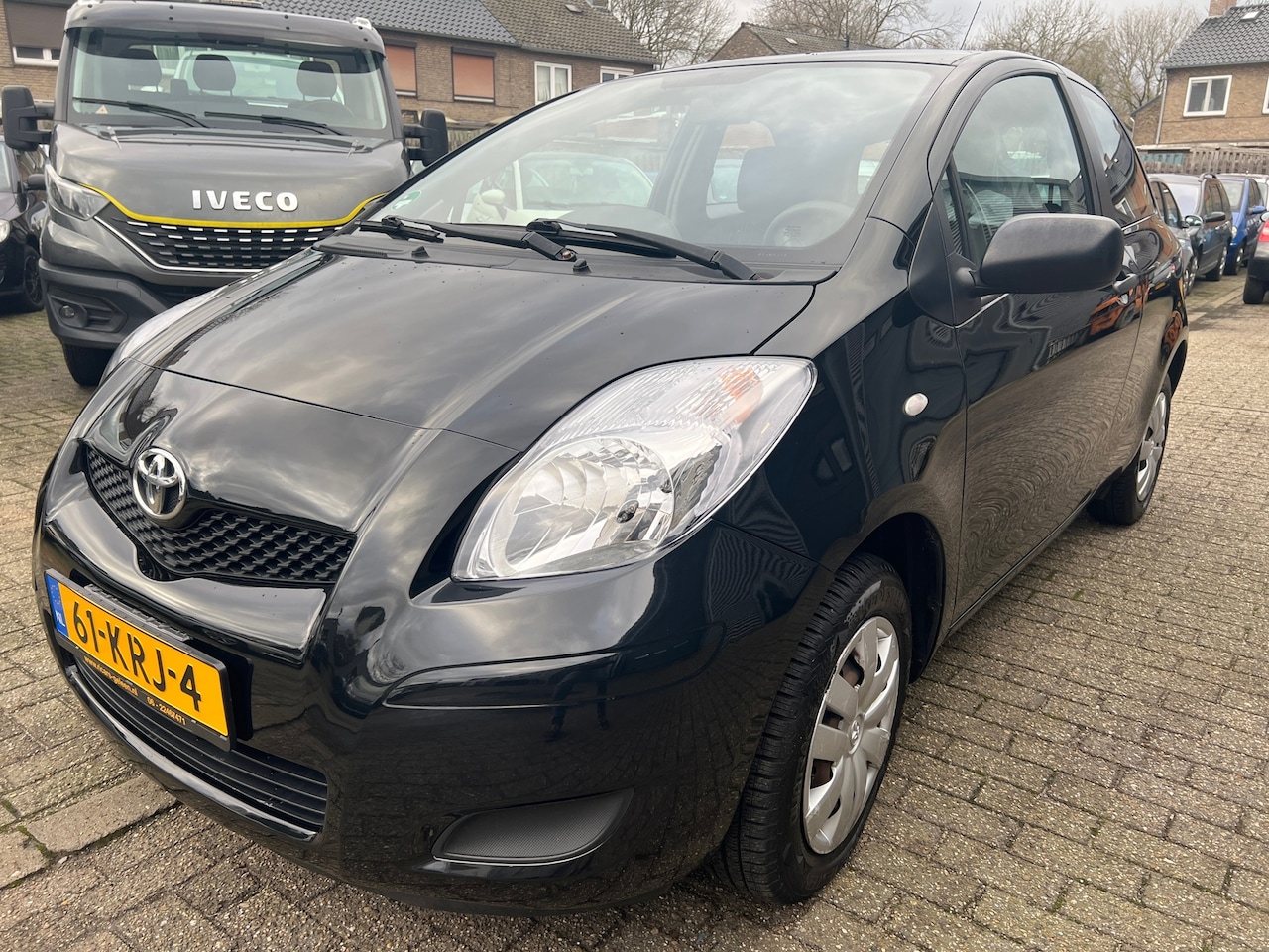 Toyota Yaris - 1.0 VVTi Acces AIRCO - AutoWereld.nl