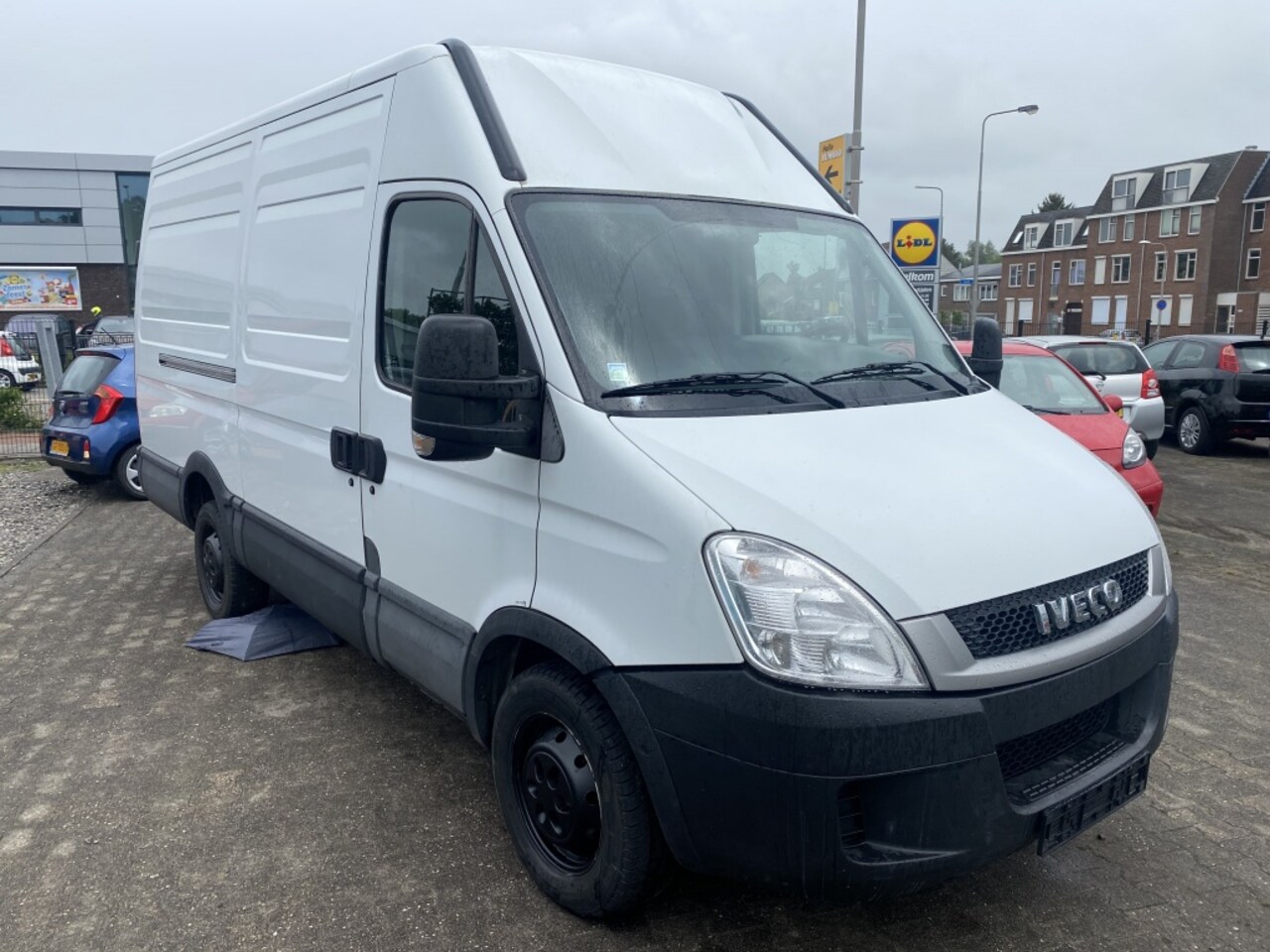 Iveco Daily - 35S18 !! BJ 2010*AIRCO*CAMERA, NWE APK ! - AutoWereld.nl