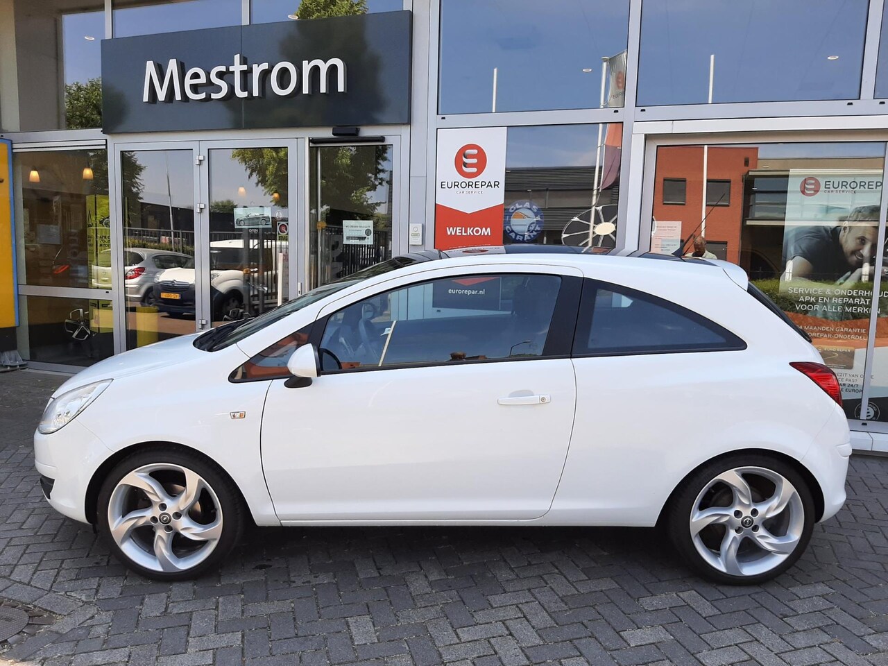 Opel Corsa - 1.4-16V Enjoy 1.4-16V Enjoy, Electrisch Glazen schuif/kanteldak, Youngtimer!! - AutoWereld.nl