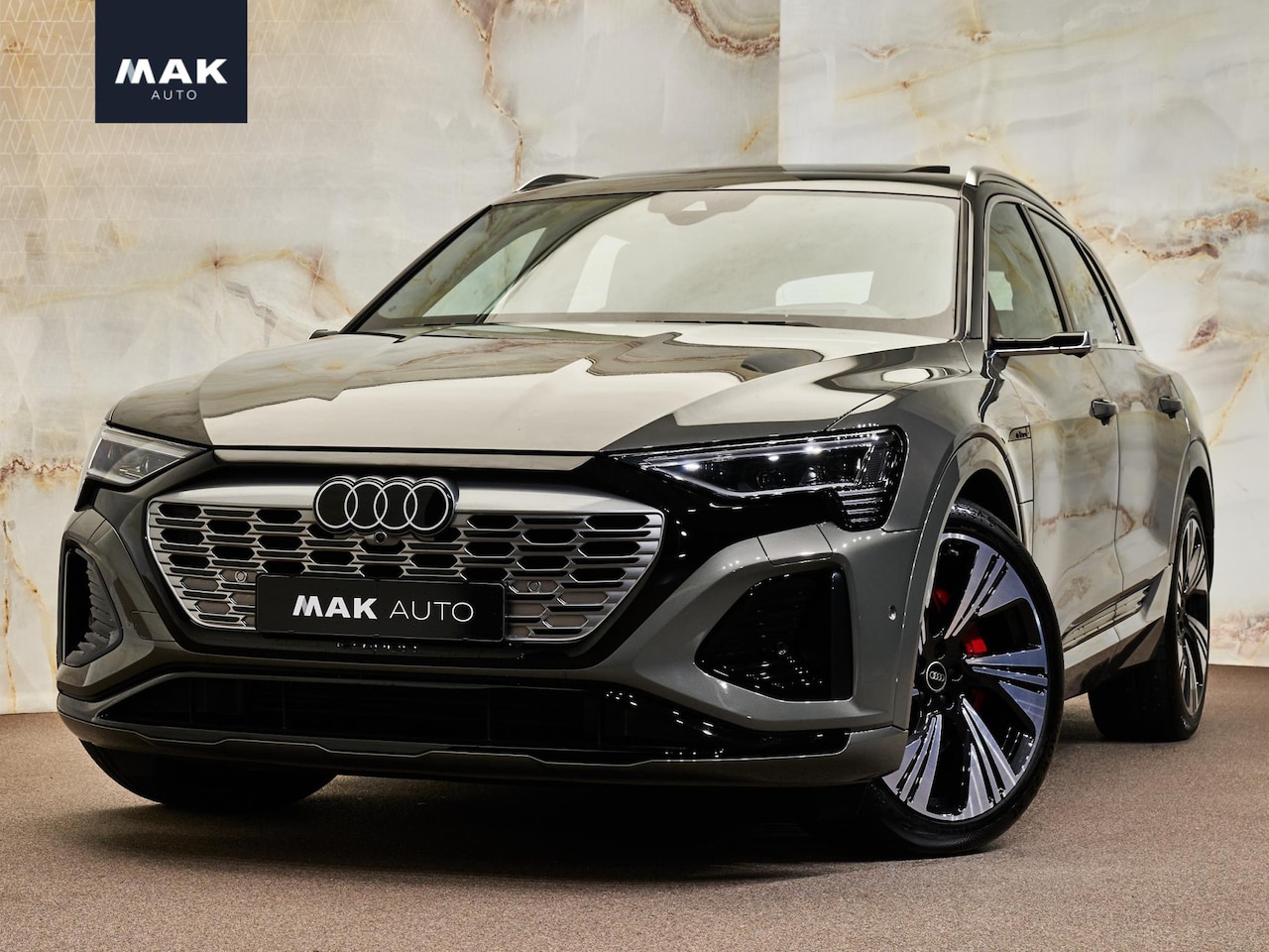 Audi Q8 e-tron - 55 Quattro S Edition, Digitale matrix-LED, S sportstoelen, 22 kW, pano, B&O, HUD, softclos - AutoWereld.nl