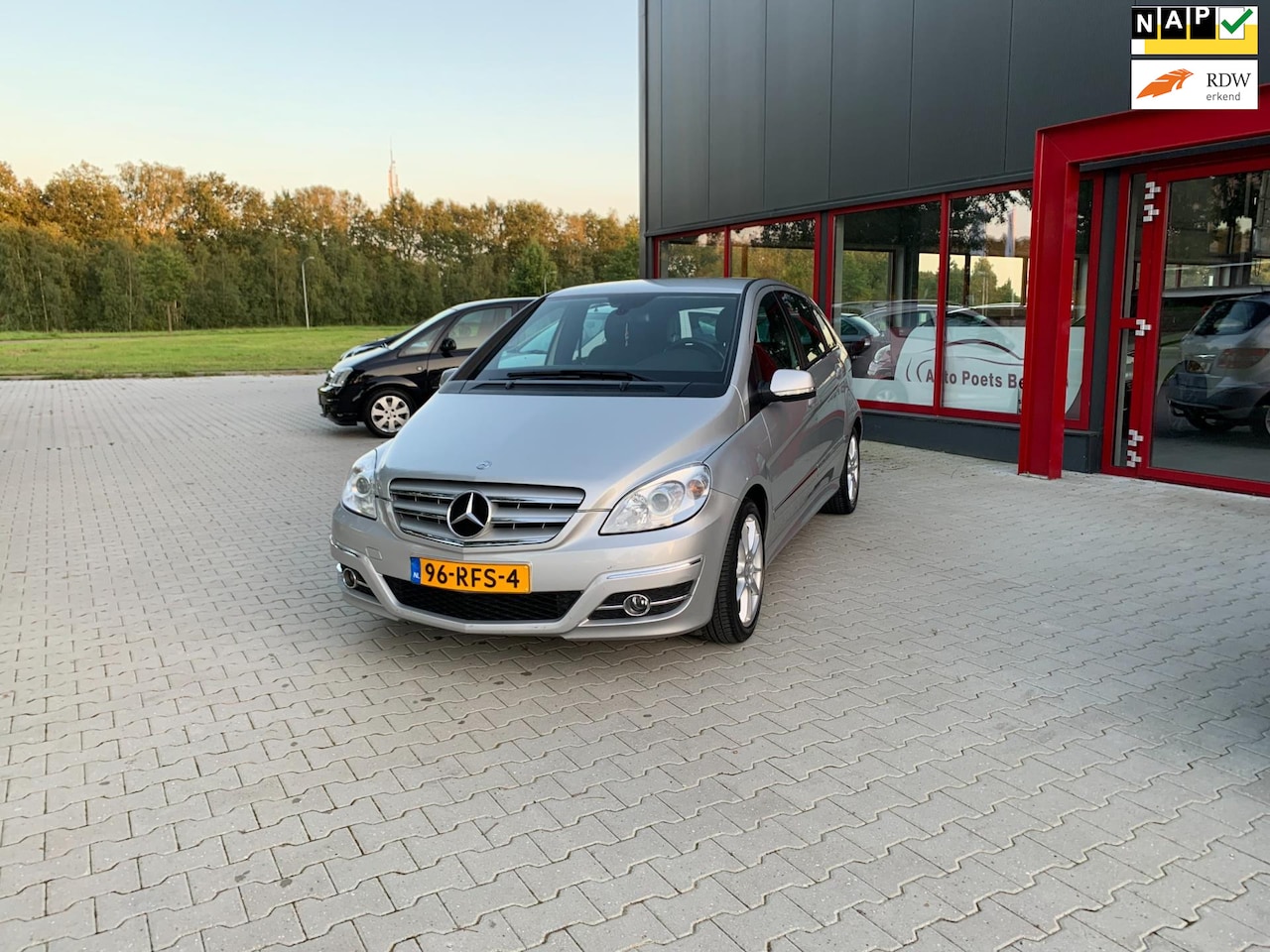 Mercedes-Benz B-klasse - 160 Business Class / Automaat / Trekhaak /Airco / Cruise / - AutoWereld.nl