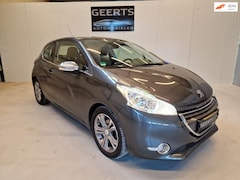 Peugeot 208 - 1.6 VTi Allure