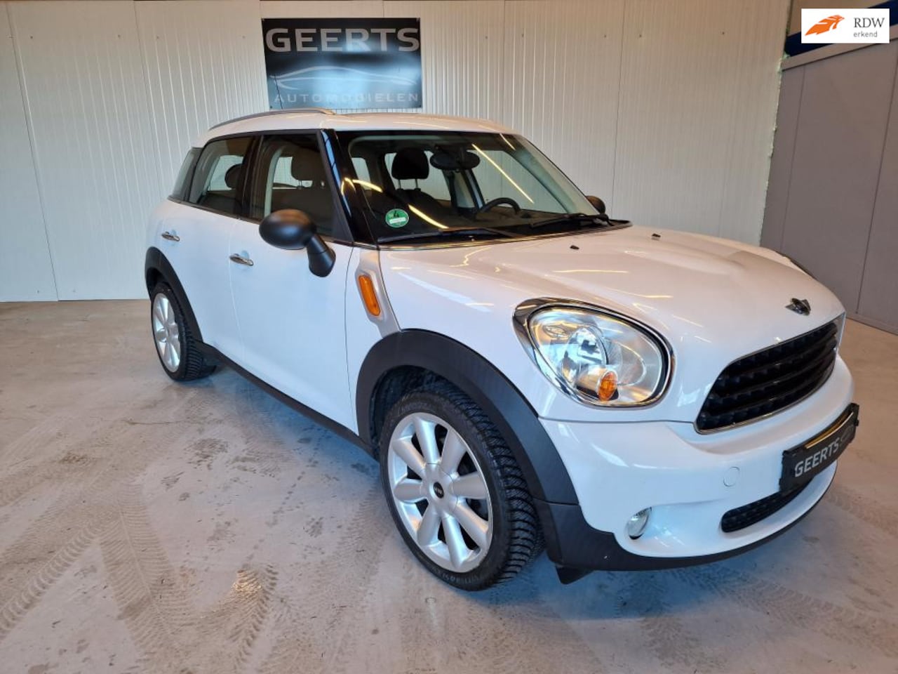 MINI Countryman - 1.6 One Pepper 1.6 One Pepper - AutoWereld.nl