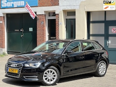 Audi A3 Sportback - 1.4 TFSI Attraction Pro Line g-tron-AUTOMAAT