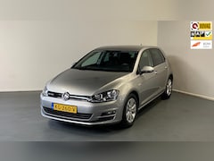 Volkswagen Golf - 1.0 TSI Connected Series |NL-Auto|NAP|12 mnd BOVAG garantie|