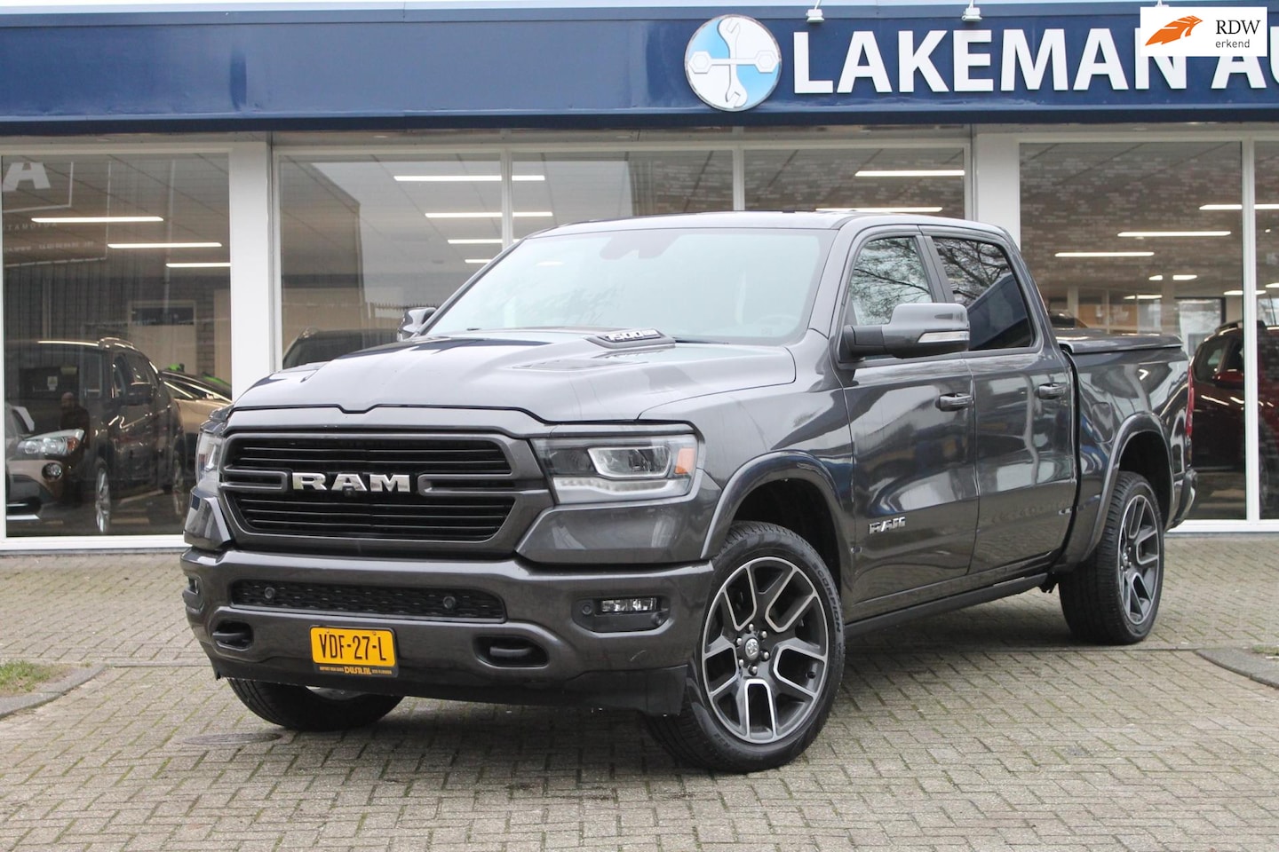 Dodge Ram 1500 - 5.7 V8 4x4 Crew Cab Limited Garantie Apk Service Nieuwstaat !! - AutoWereld.nl