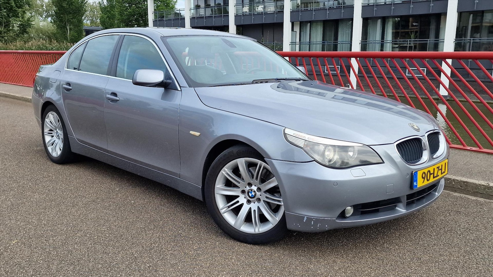 BMW 5-serie - 3.0 I 530i Automaat. Leder. Navi.opendak.APk.bomvol - AutoWereld.nl