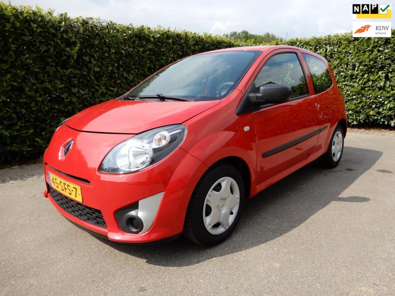 Renault Twingo - 1.2-16V Authentique. Origineel Nederlandse auto met NAP - AutoWereld.nl