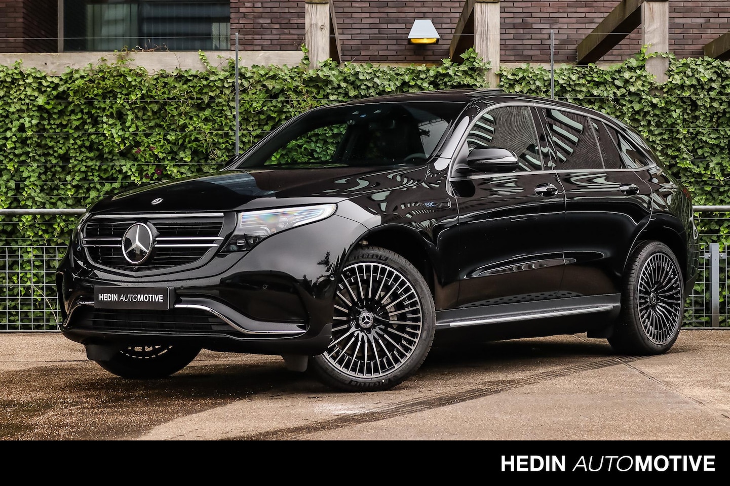 Mercedes Benz EQC EQC 400 4MATIC AMG Line Premium Plus Pakket