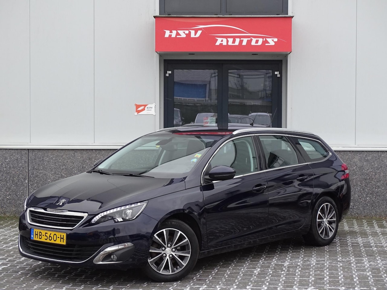 Peugeot 308 SW - 1.2 PureTech Allure Ecc navigatie org NL 2015 - AutoWereld.nl