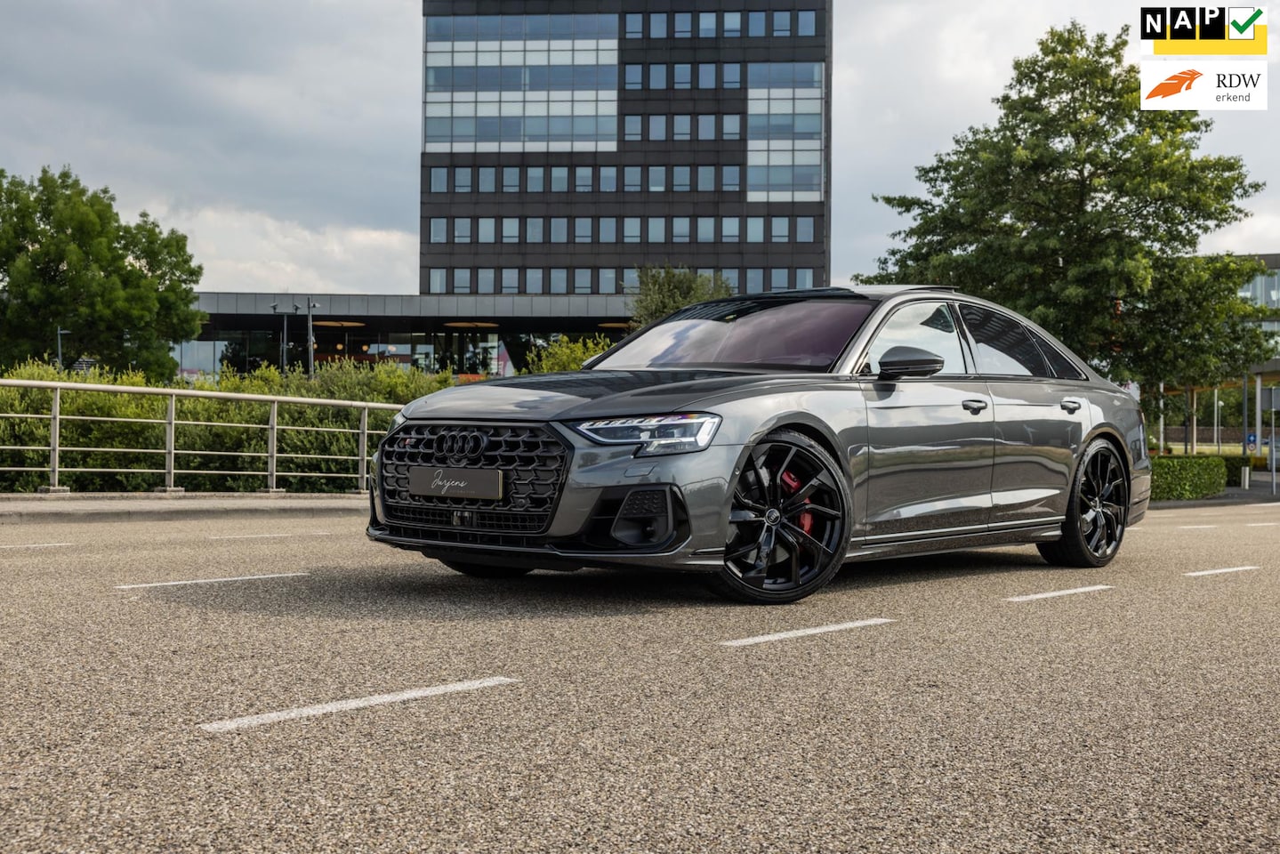 Audi S8 - 4.0 TFSI (750pk) DigMatrix Entertainment B&O Exclusive - AutoWereld.nl