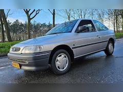 Ford Escort - 1.4 CL