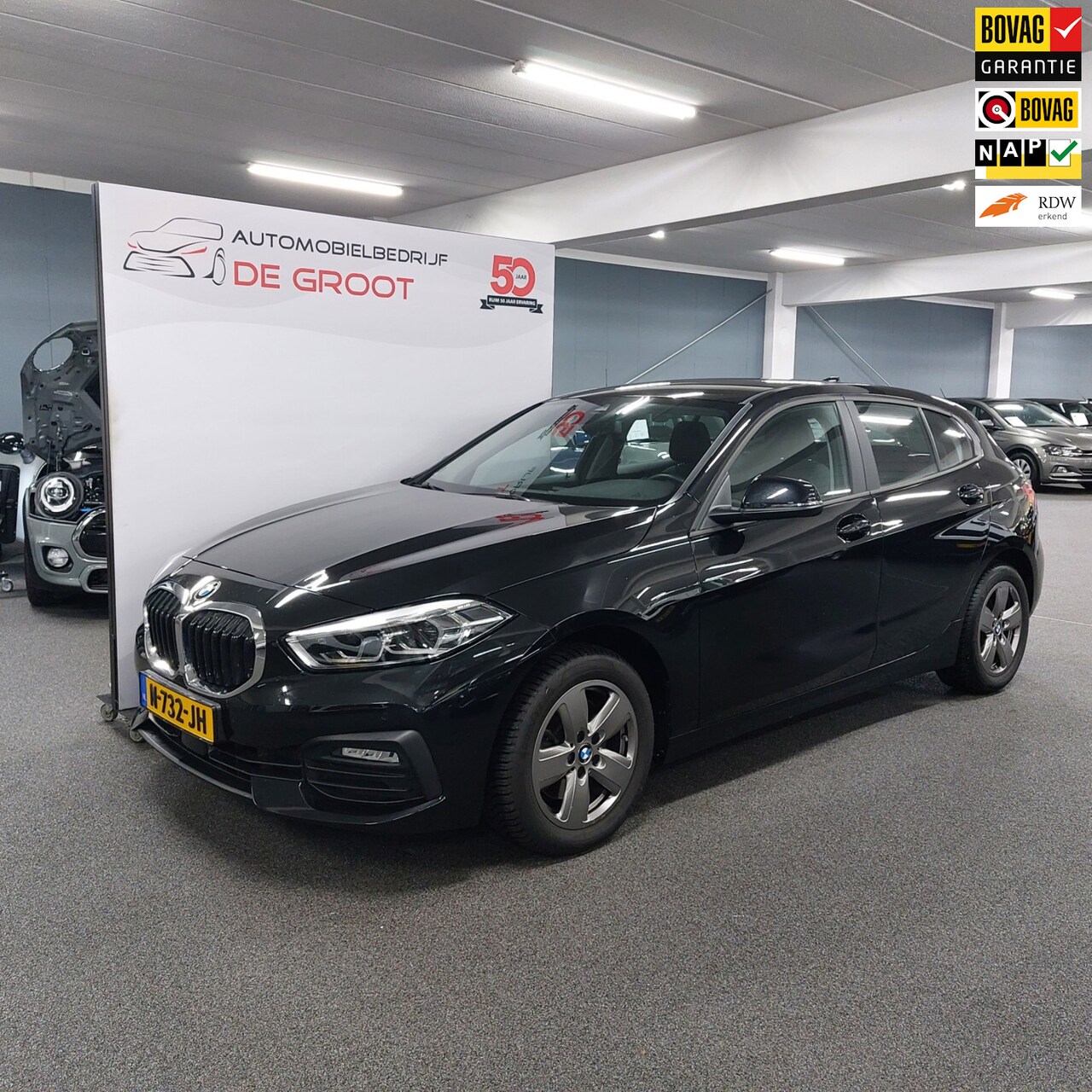 BMW 1-serie - 118i Business Edition-AUTOMAAT-LED - AutoWereld.nl