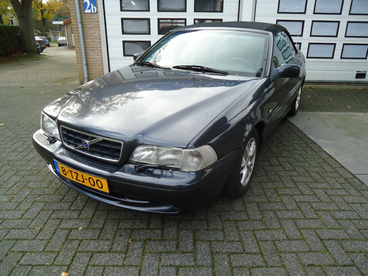 Volvo C70 Convertible - 2.0 T Sport 2.0 T Sport - AutoWereld.nl