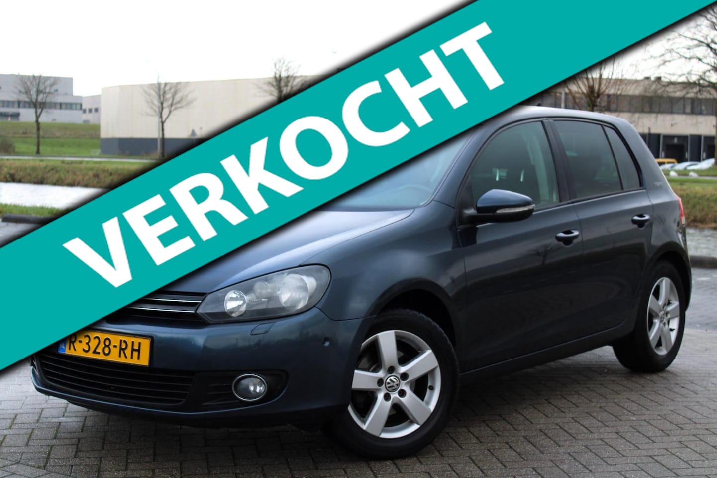 Volkswagen Golf - 1.2 TSI Comfort l Navi l Climate l PDC - AutoWereld.nl