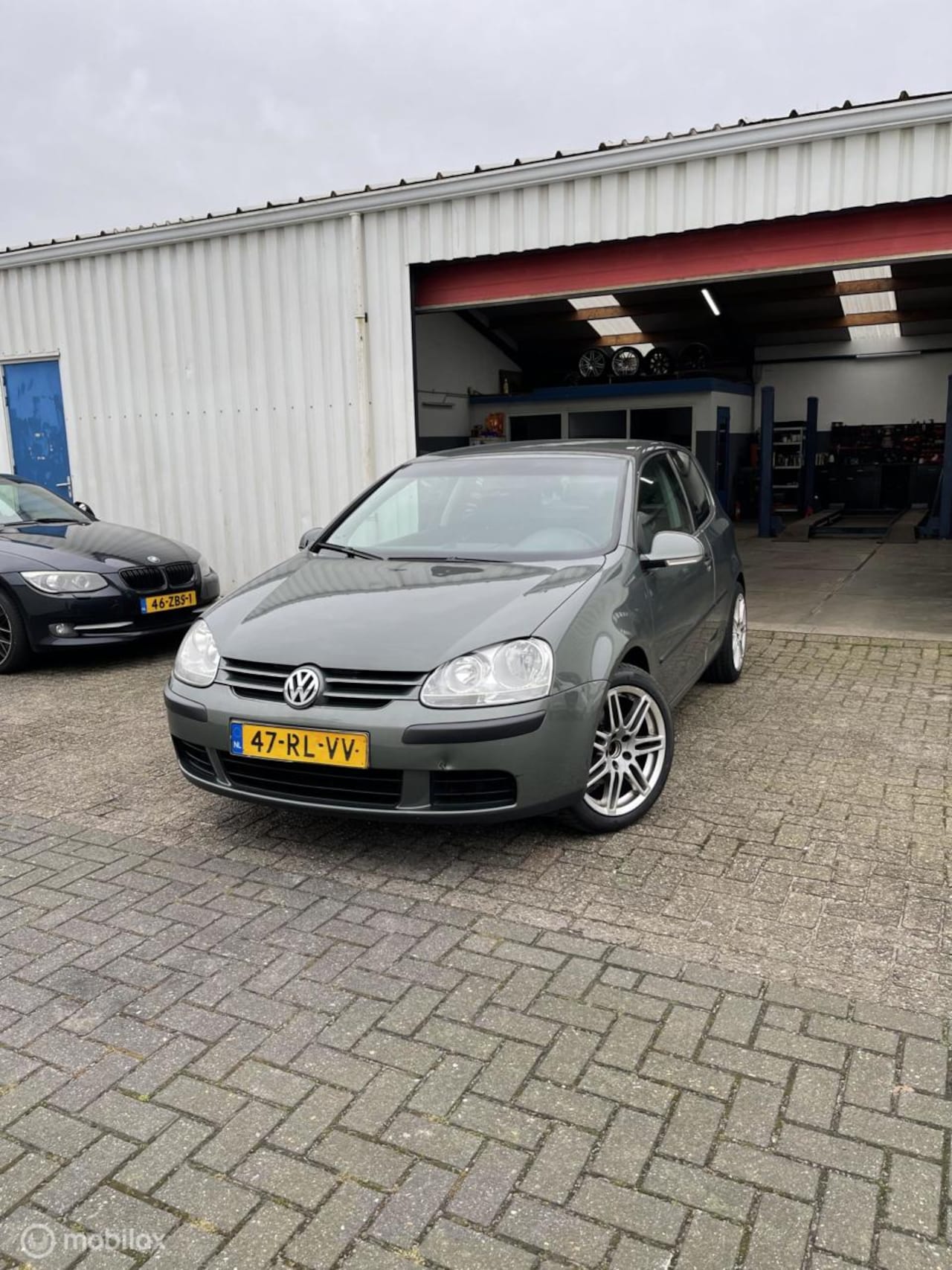 Volkswagen Golf - 2.0 FSI INRUIL KOOPJE |Airco|Trekhaak| Deuk! - AutoWereld.nl