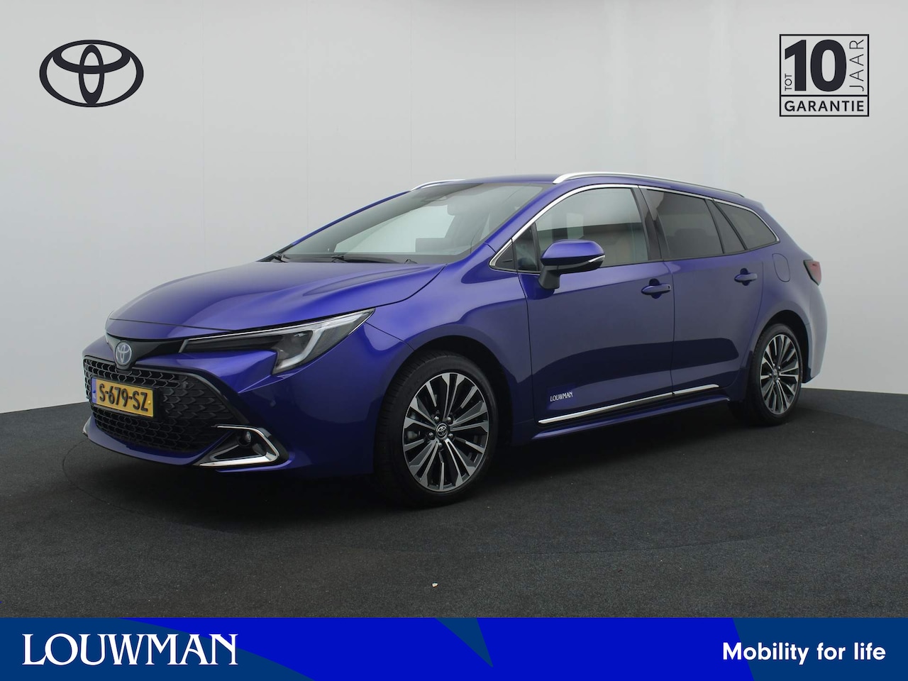 Toyota Corolla Touring Sports - Touring Sports 1.8 Hybrid First Edition *Demo* | Cognac lederen bekleding | 2023 Model | - AutoWereld.nl