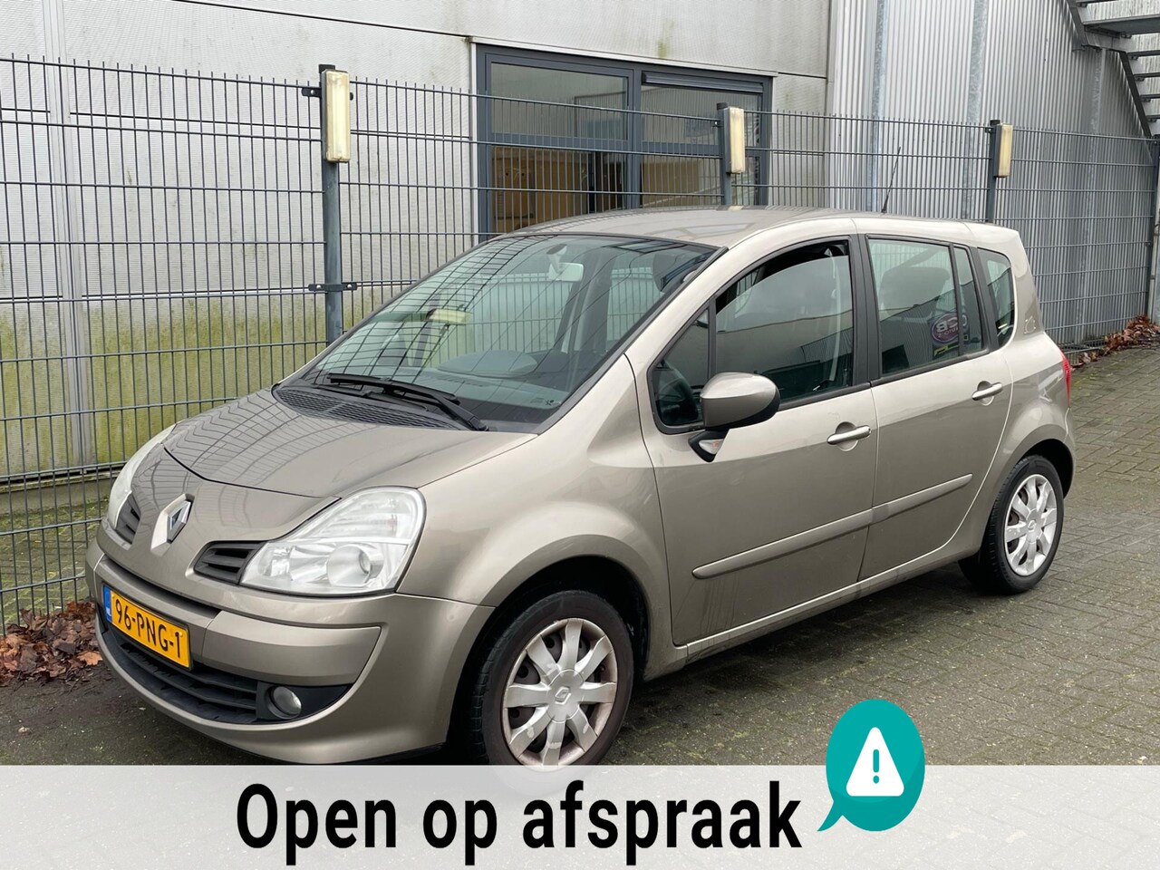 Renault Grand Modus - 1.2 TCE Dynamique! 290.000km! BJ 2011! - AutoWereld.nl