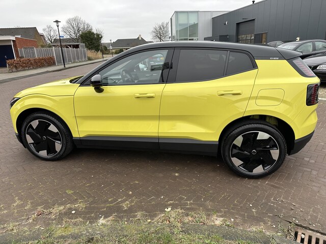 volvo-ex30-single-motor-extended-range-plus-69-kwh.jpg