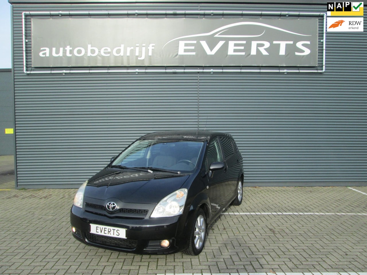 Toyota Verso - 1.8 VVT-i Dynamic apk 26-10-2024 super scherpe export prijs goed onderhouden toyota - AutoWereld.nl