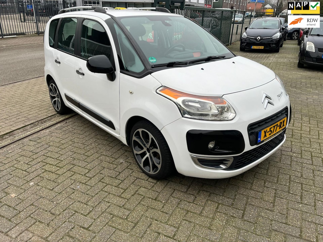 Citroën C3 Picasso - 1.4 VTi Tendance 1.4 VTi Tendance - AutoWereld.nl