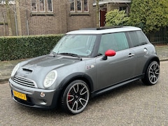 MINI Cooper S - 1.6 Xenon Panoramadak Clima Harman kardon Cruise control 6-bak