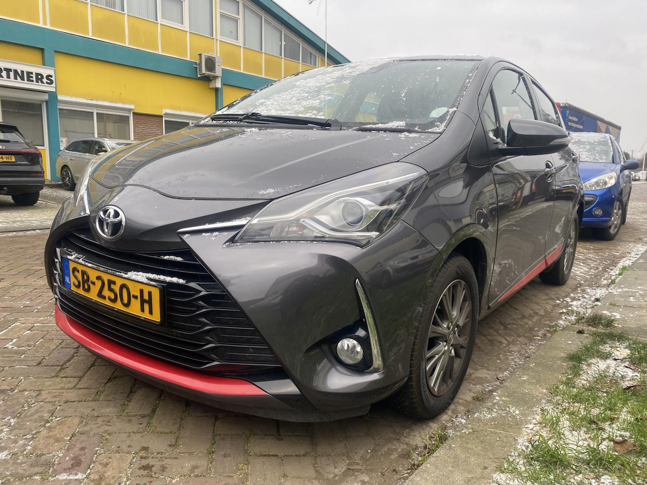 Toyota Yaris - 1.5 VVT-i Design 1.5 VVT-i Design - AutoWereld.nl