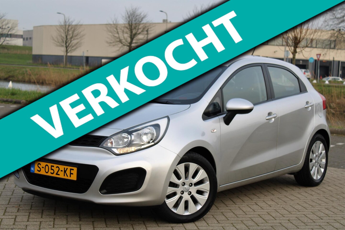 Kia Rio - 1.4 CVVT Plus Pack Automaat l Airco l LMV l PDC - AutoWereld.nl