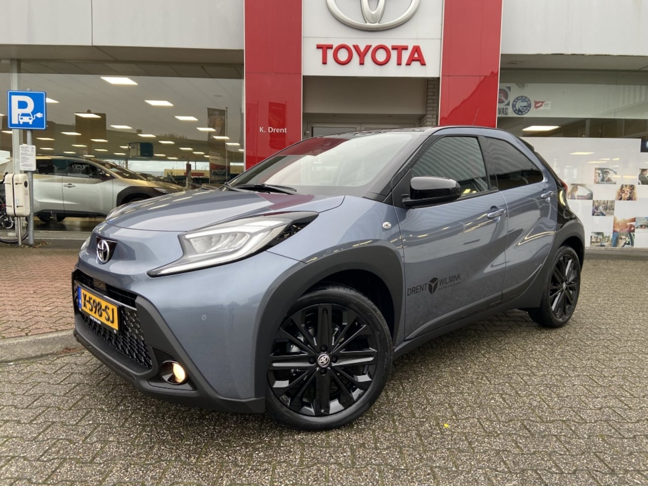 Toyota Aygo X - 1.0 VVT-i MT Premium 2024 model | JBL | Groot scherm | keyless | - AutoWereld.nl