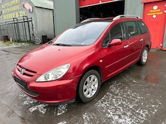 Peugeot 307 SW - 2.0 16V Pack