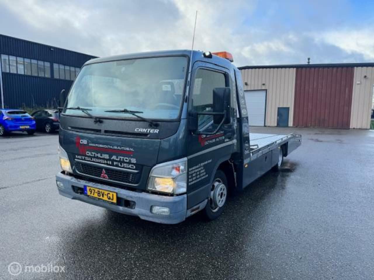 Mitsubishi Canter - 3C13 3.0 DI 335 Oprijwagen/auto ambulance - AutoWereld.nl