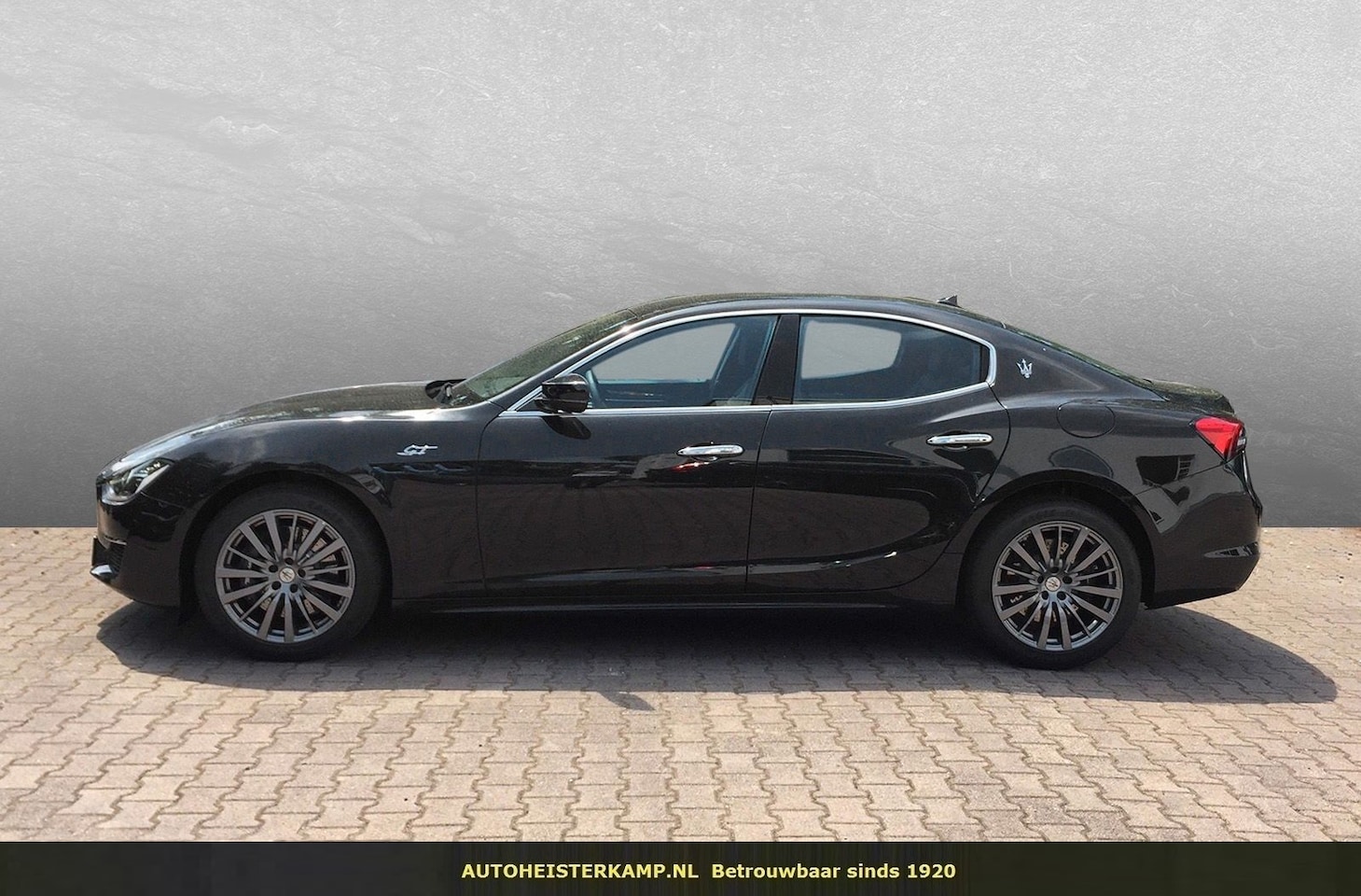 Maserati Ghibli - 2.0 Hybrid GT 330 PK ACC 360 Camera Leder 19 Inch LED Matrix - AutoWereld.nl