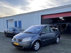 Renault Grand Scénic - 2.0-16V Expression Luxe INRUIL KOOPJE