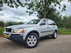 Volvo XC90 - 2.5 T Elite 7-pers./ boekjes/ AUT/ trekhaak/Youngtimer