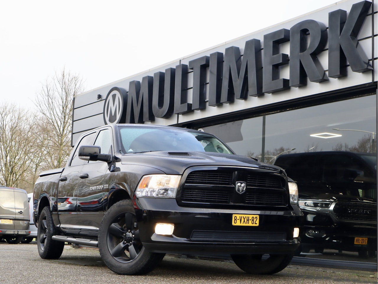 Dodge Ram 1500 - 5.7 V8 4x4 Crew Cab 5'7 Sport 5.7 V8 4x4 Crew Cab 5'7 Sport - AutoWereld.nl