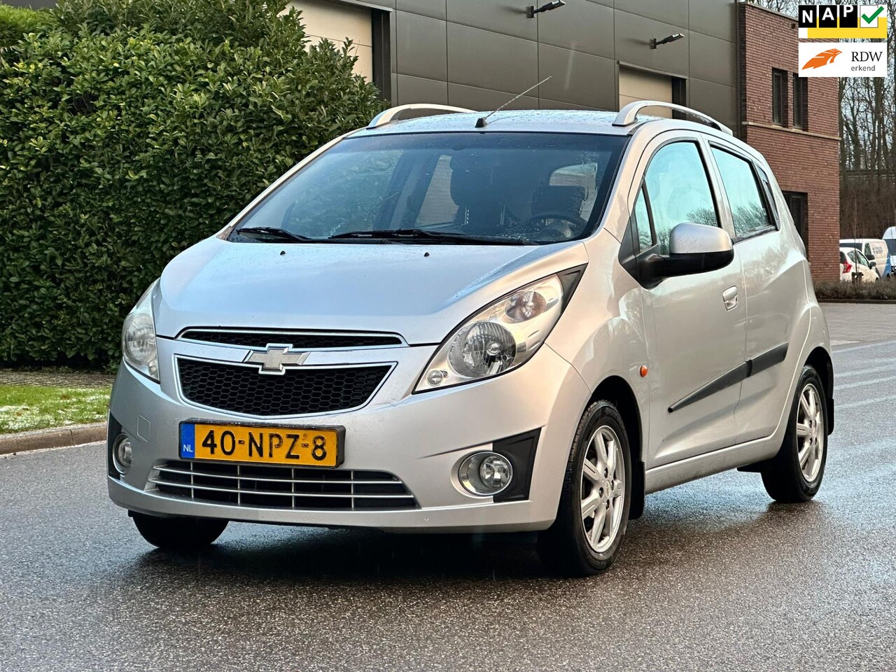 Chevrolet Spark - 1.0 16V LS Bi-Fuel LPG*Airco*NAP*LM velgen*04-07-2024 APK* - AutoWereld.nl