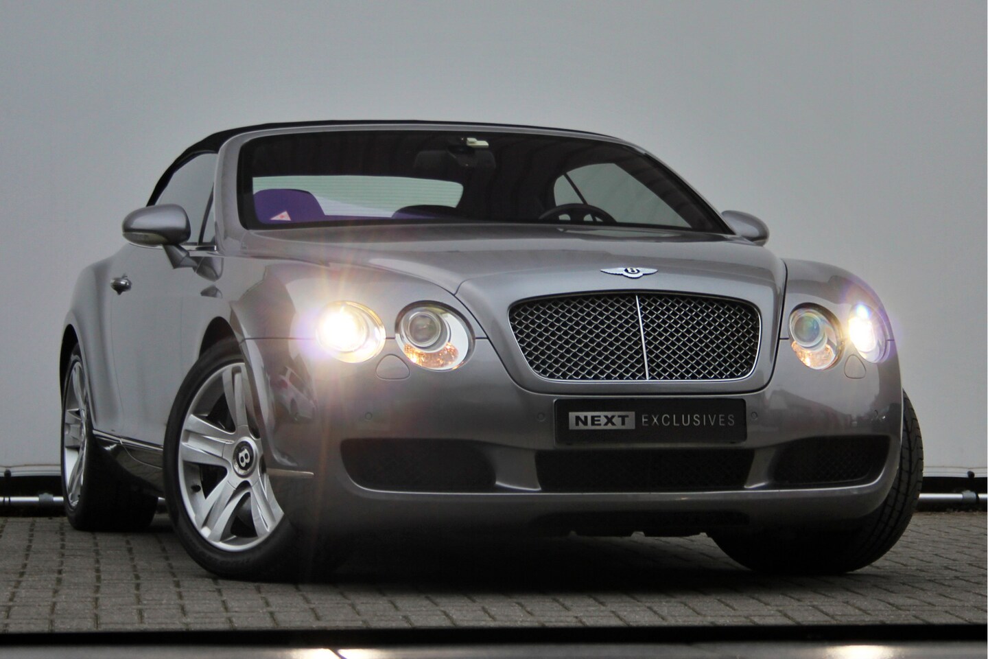 Bentley Continental GTC - 6.0 W12 Dealer onderhouden - AutoWereld.nl