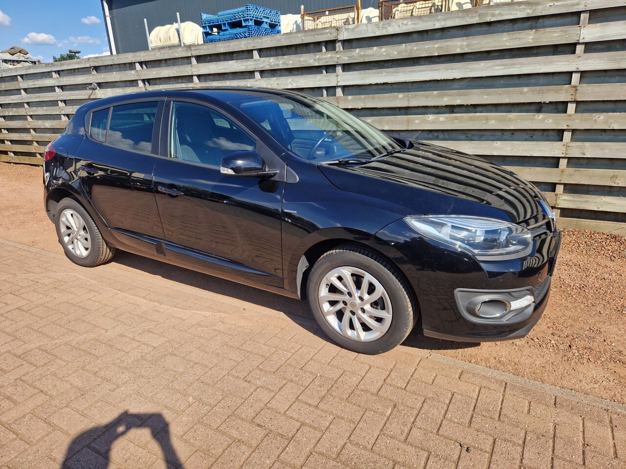 Renault Mégane - 1.2 TCe Limited Navigatie - AutoWereld.nl