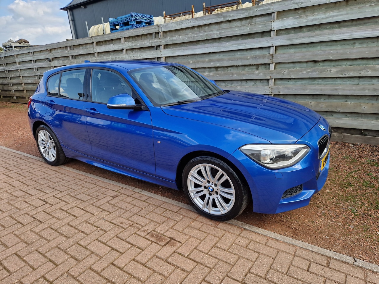 BMW 1-serie - 116i M-Pakket Automaat Executive - AutoWereld.nl