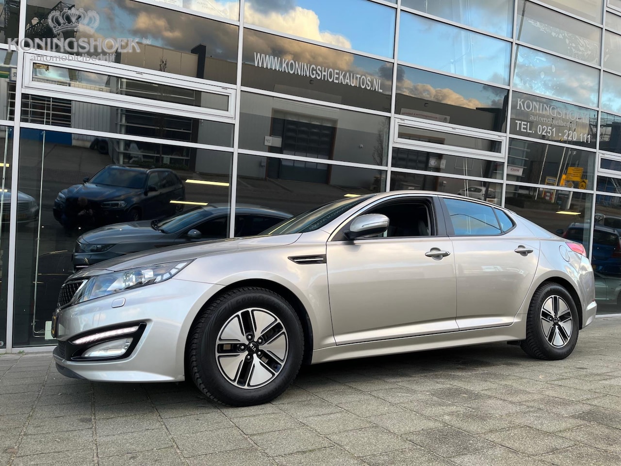 Kia Optima - 2.0 CVVT Hybrid Plus Pack 2.0 CVVT Hybrid Plus Pack - AutoWereld.nl