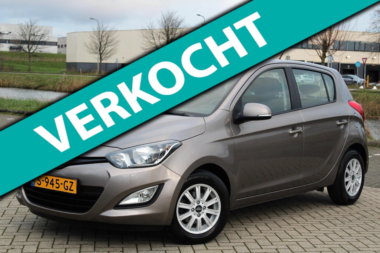 Hyundai i20 - 1.2i i-Deal l Airco l Elek Pak l APK 04-2024 - AutoWereld.nl