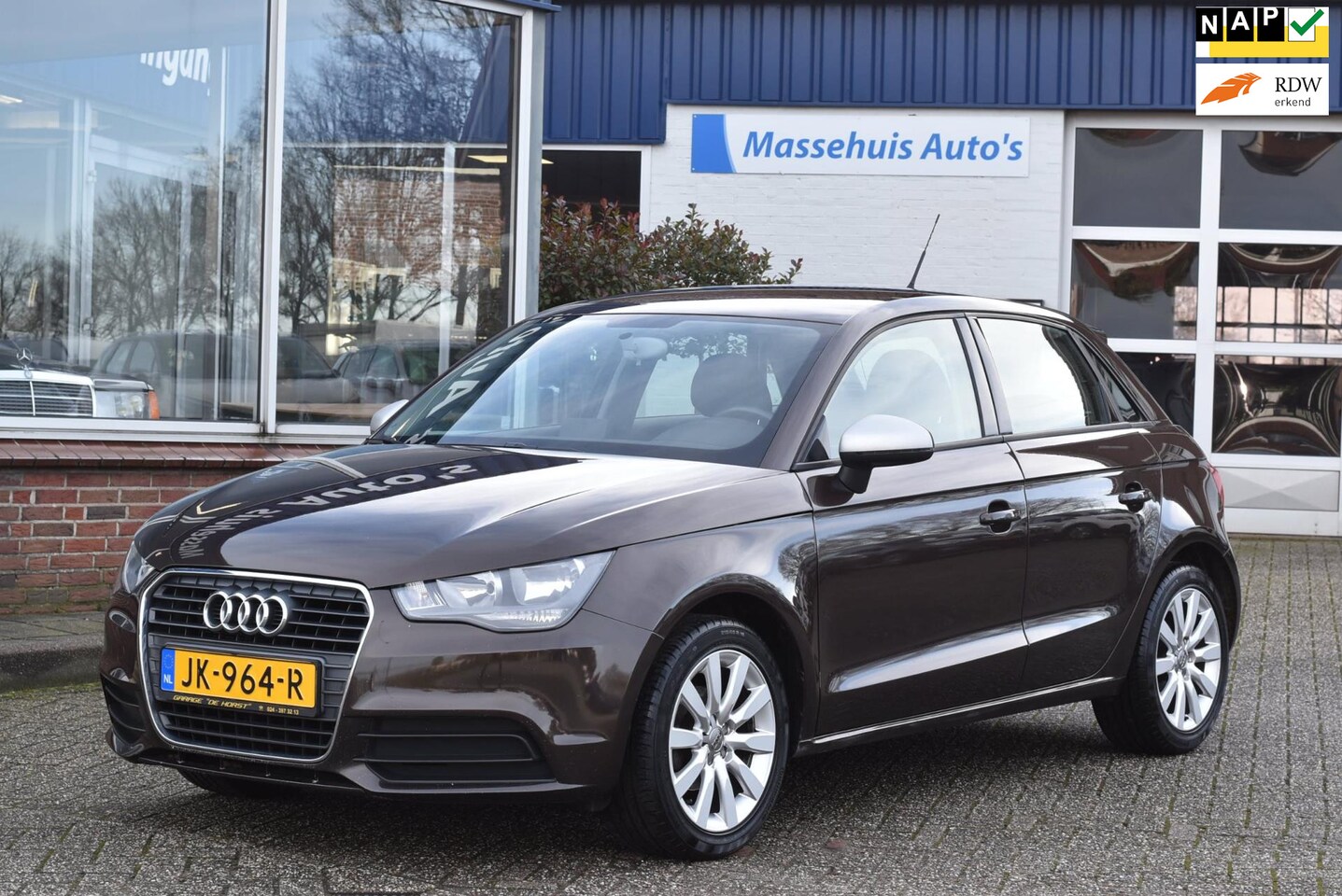 Audi A1 Sportback - 1.2 TFSI Connect 5-drs Airco Cruise PDC Nwe APK - AutoWereld.nl