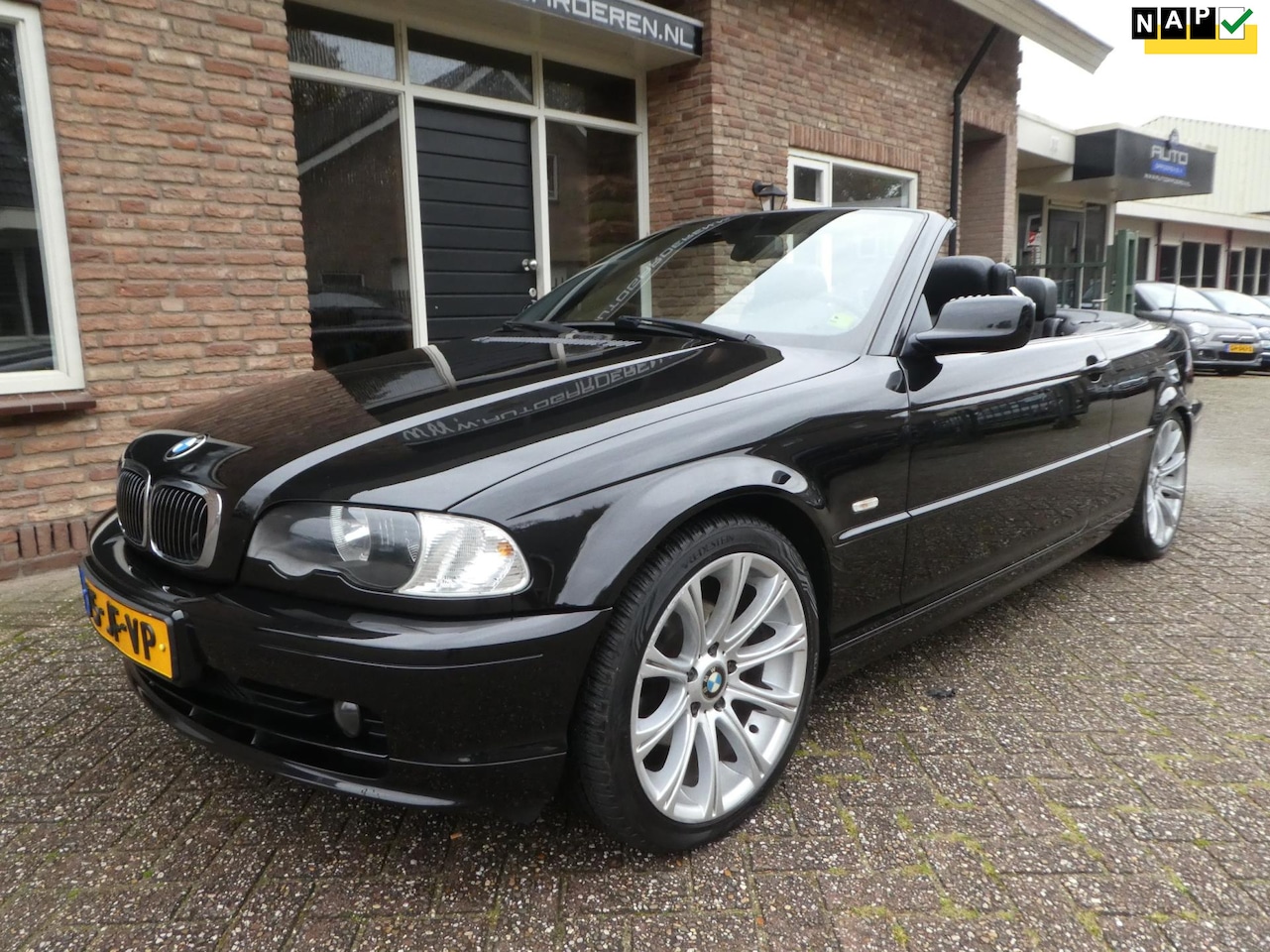 BMW 3-serie Cabrio - 318Ci Executive Automaat / Leder / Navi - AutoWereld.nl