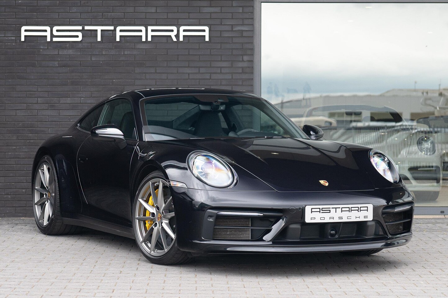 Porsche 911 - 3.0 Carrera S 3.0 Carrera S | PCCB - AutoWereld.nl