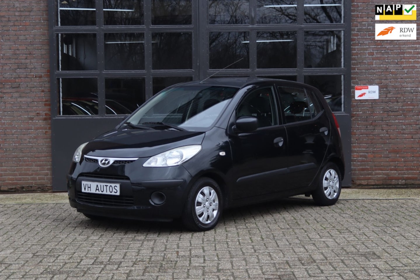 Hyundai i10 - 1.1 Pure APK-12/24 - AutoWereld.nl