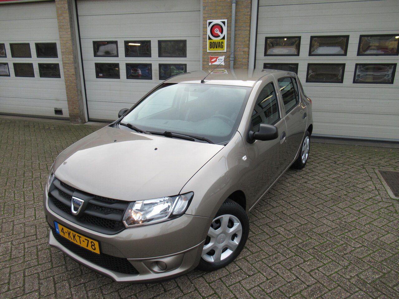 Dacia Sandero - 0.9 TCe Ambiance 0.9 TCe Ambiance - AutoWereld.nl