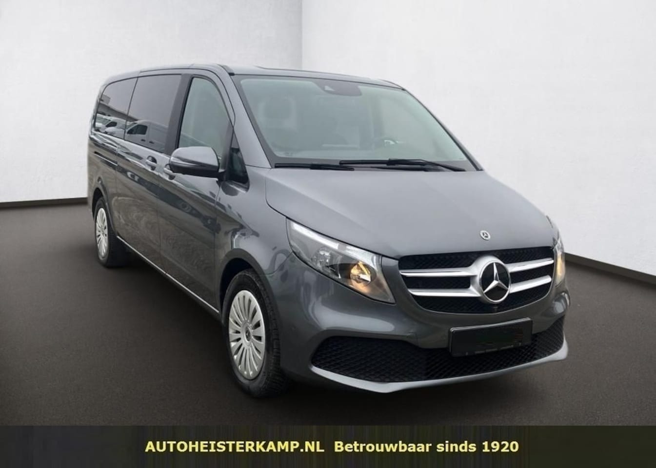 Mercedes-Benz V-klasse - 250d Extra Lang Grijs Kenteken Distronic 360 Camera EL. Schuifdeur - AutoWereld.nl