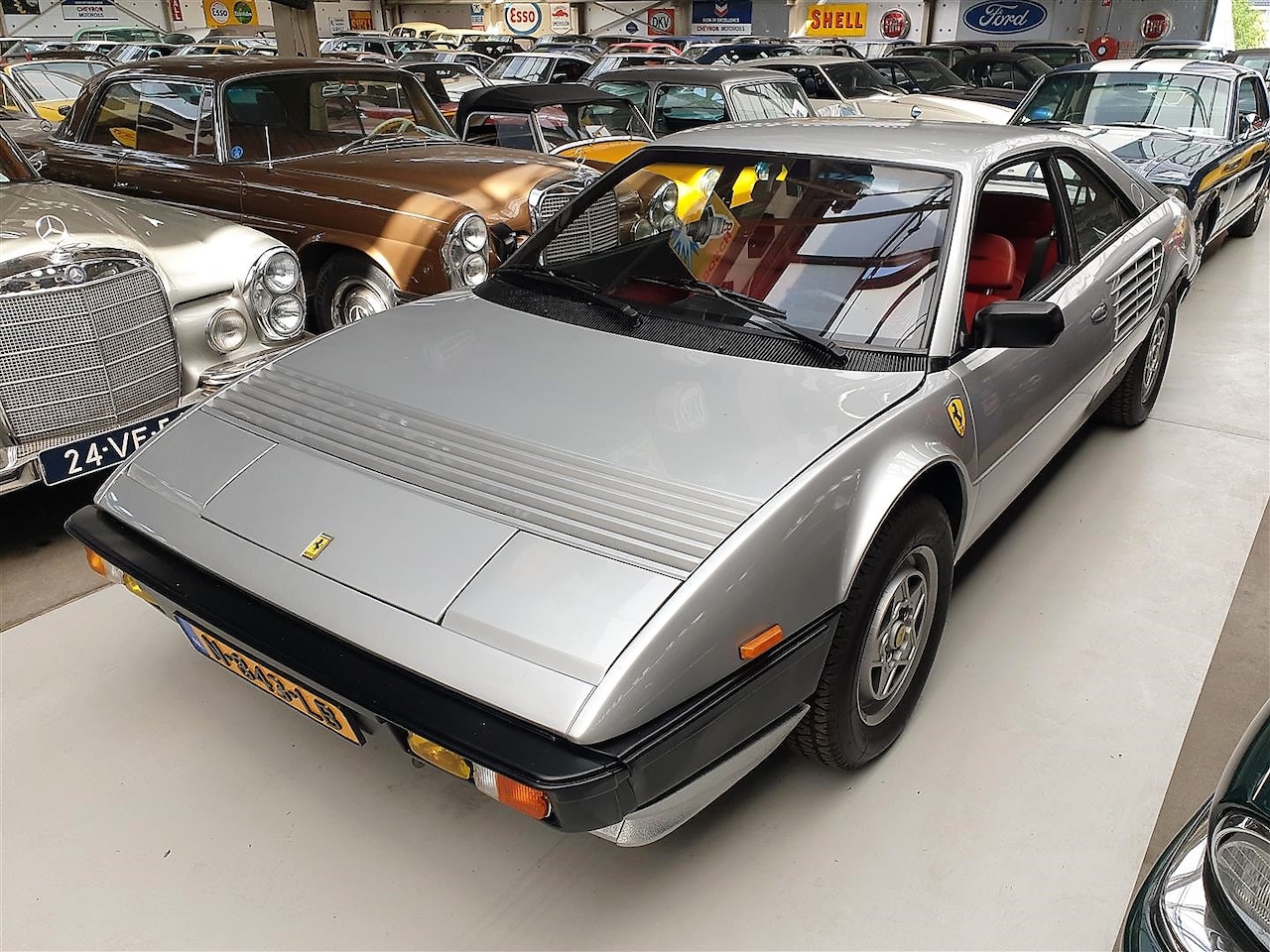 Ferrari Mondial - 8 2+2 QV8 - AutoWereld.nl