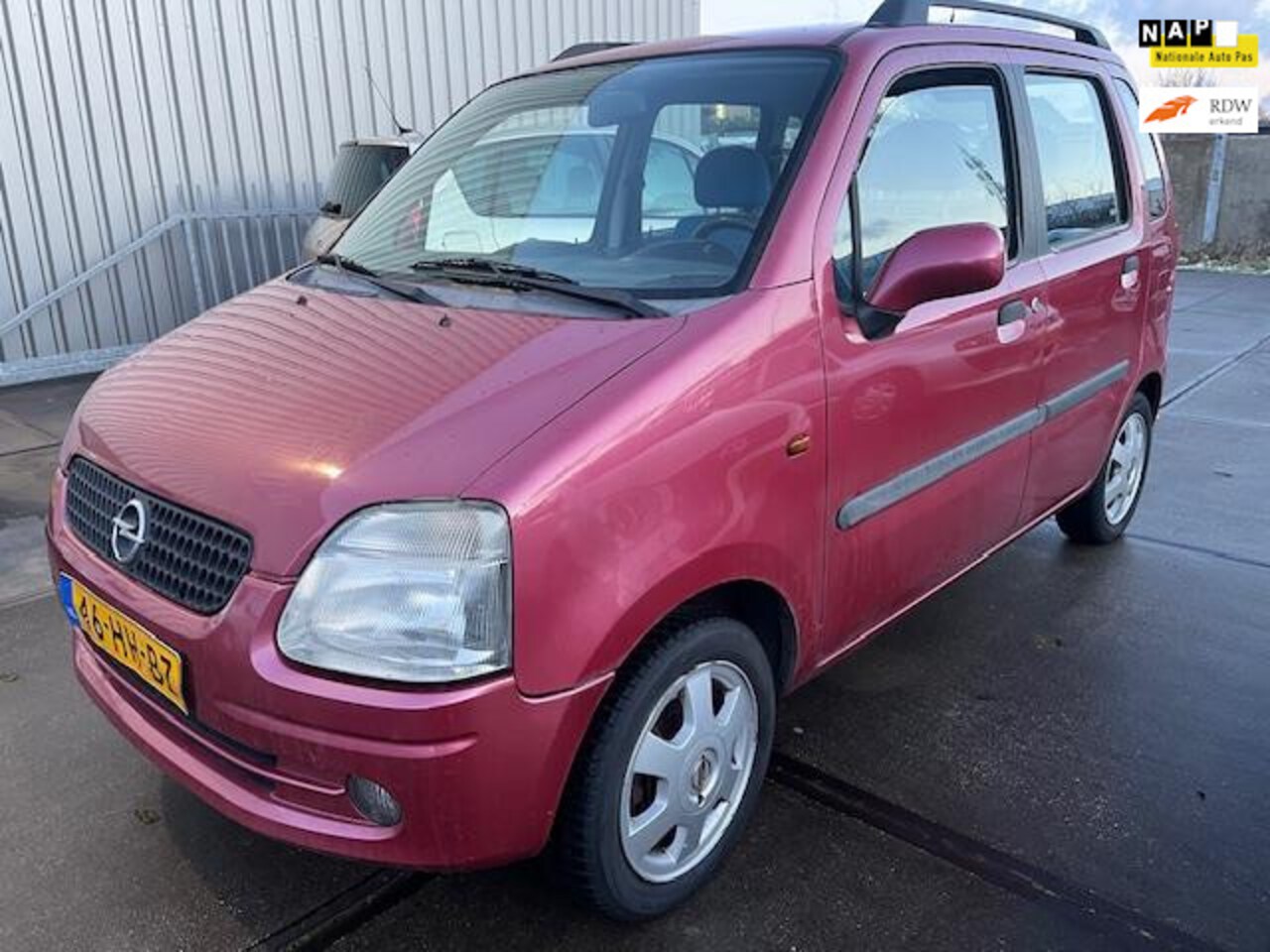 Opel Agila - 1.2-16V Elegance 1.2-16V Elegance - AutoWereld.nl